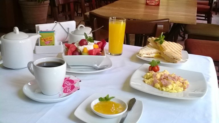 Desayuno-10-768x431